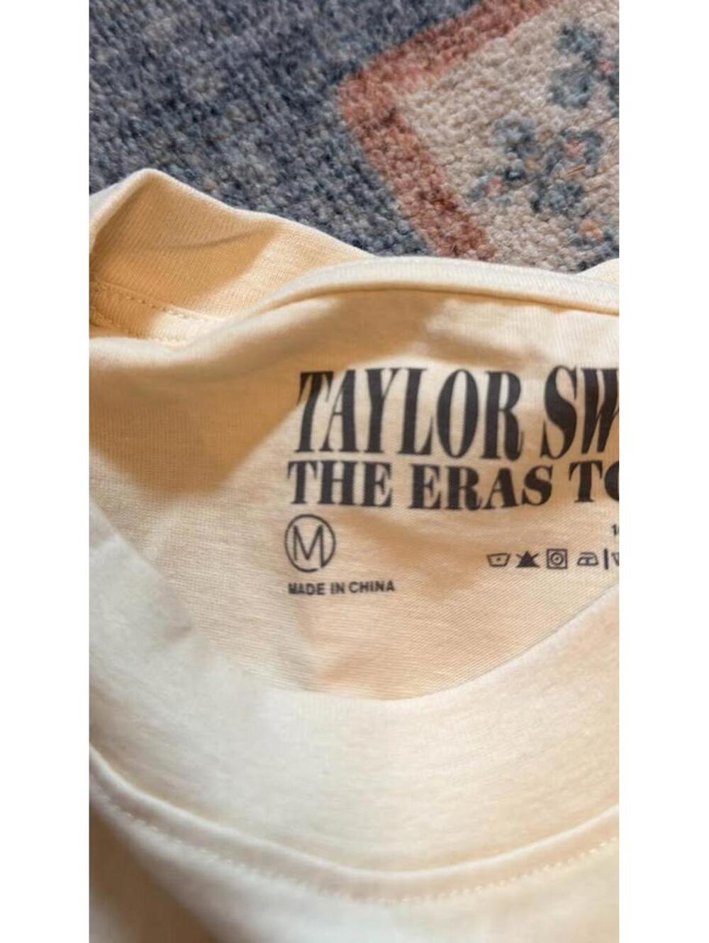 Taylor Swift Eras Tour Through LA Beige T-Shirt Medium - Picture 3 of 4